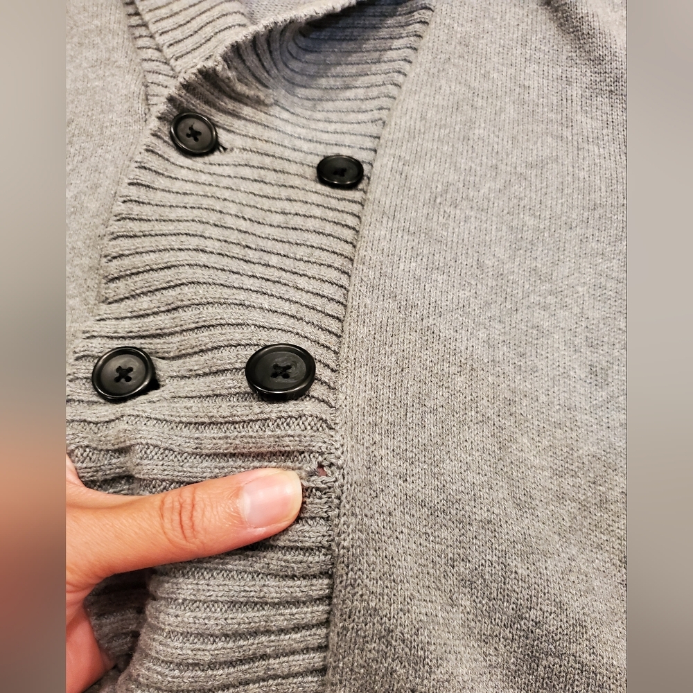 Express Men's Gray Button Down Cardigan - Picture 4 of 6